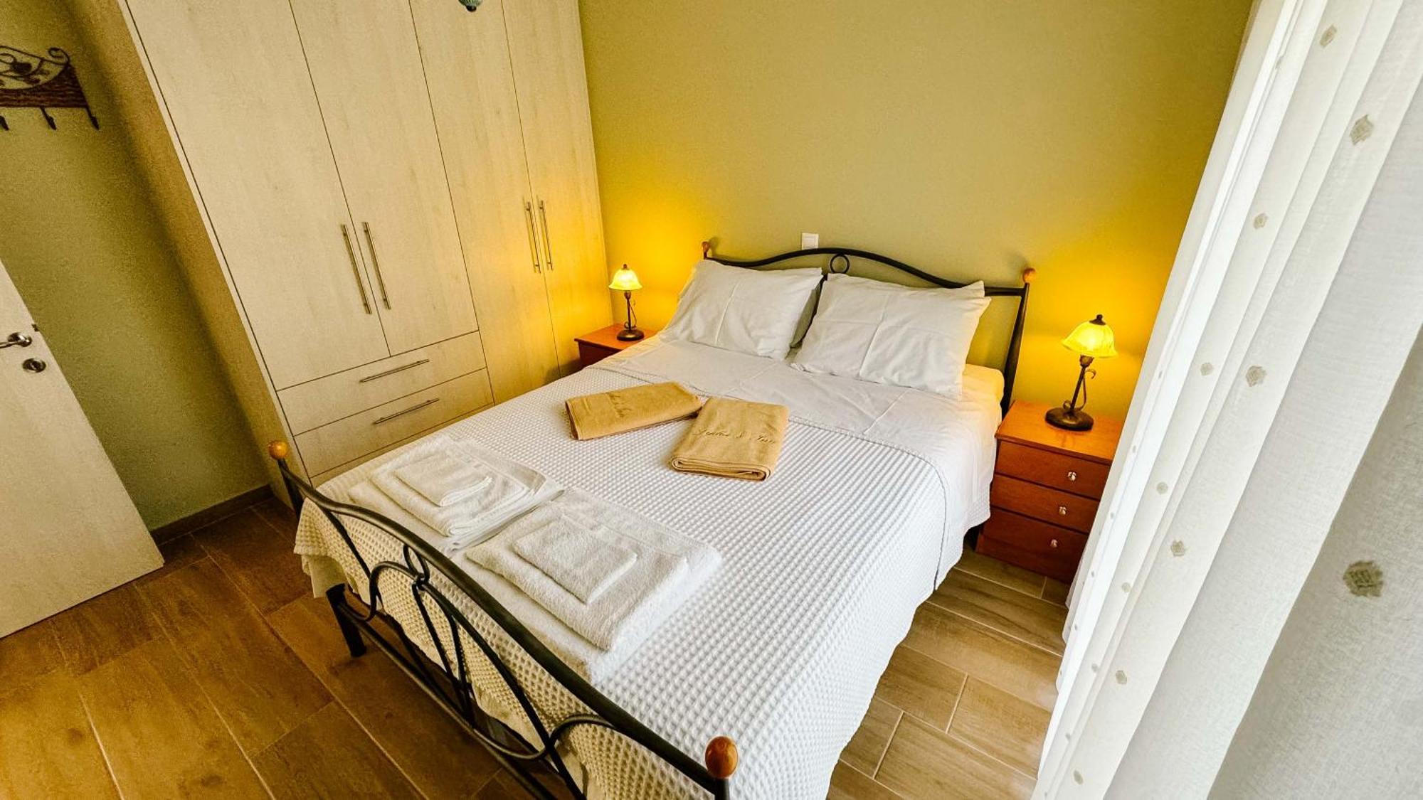 Lydia'S Inn 2 With Private Pool Melission Екстер'єр фото